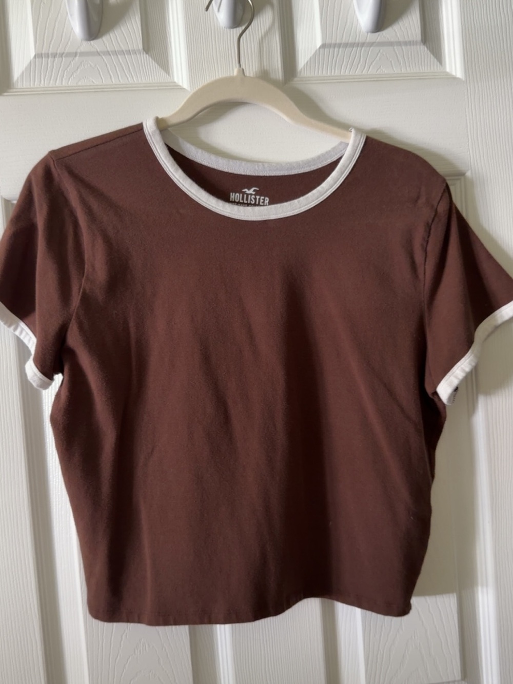 Hollister Women's Brown Crop Ringer Tee with White Trim